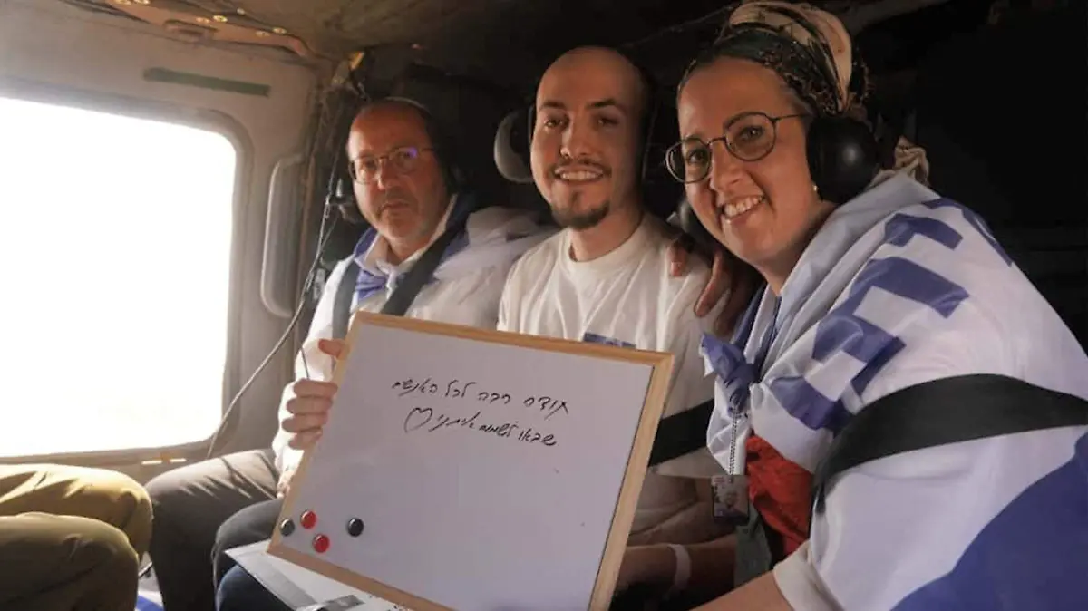 Un total de 154 prisioneros palestinos excarcelados por Israel llegan al norte de Egipto